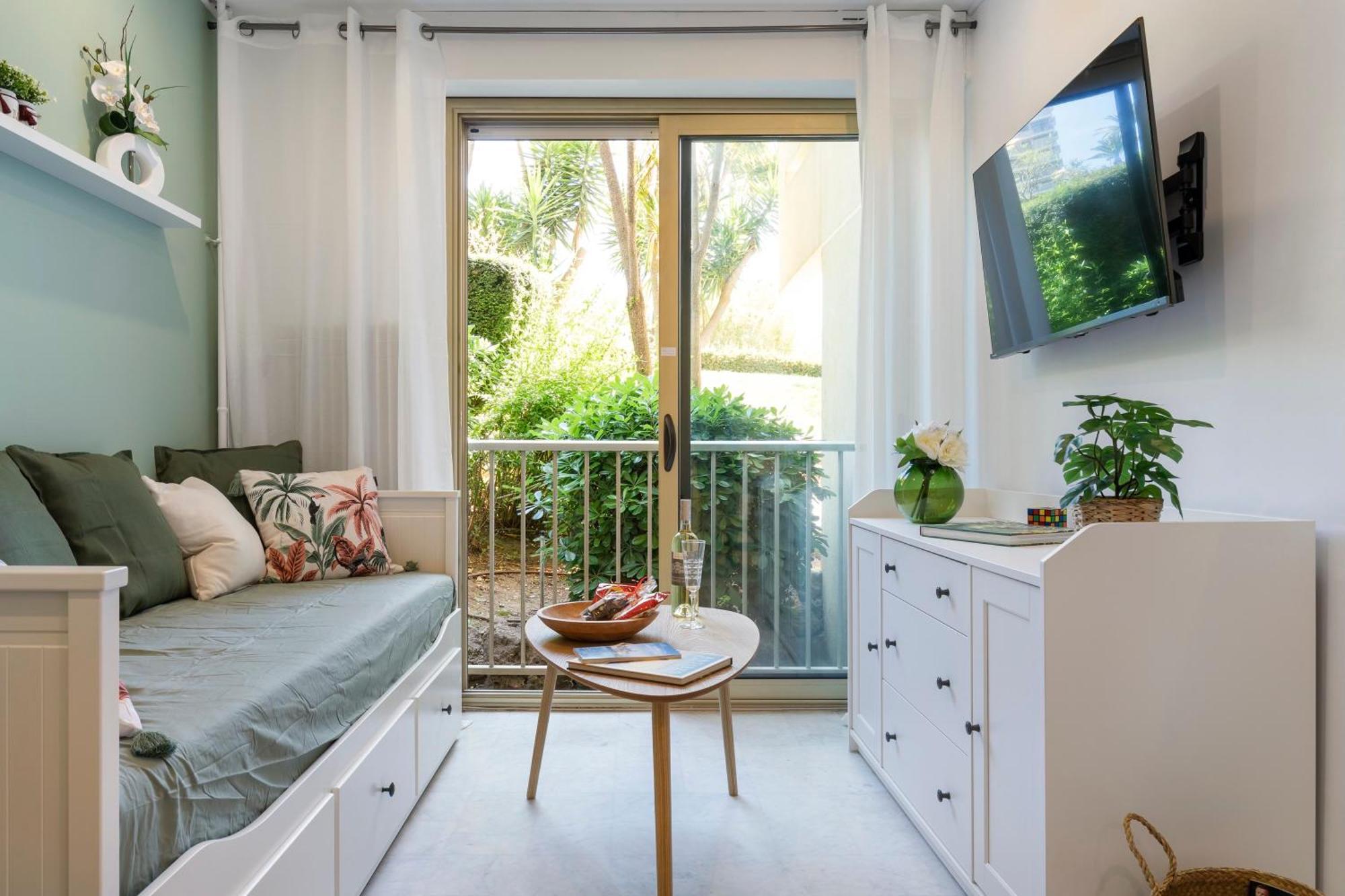 Jolie Cosy Proche Sur Juan Les Pins Apartamento